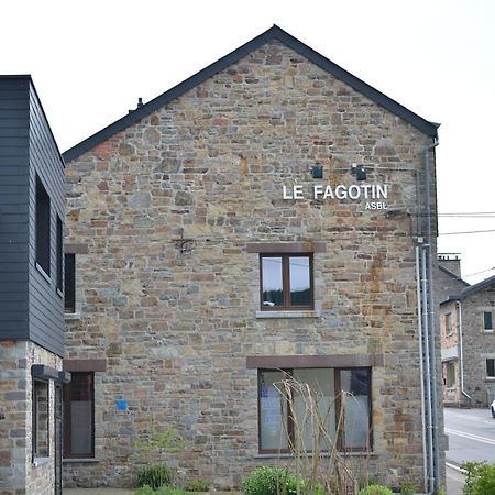 Le Fagotin - Youth Hostel Stoumont Exterior foto